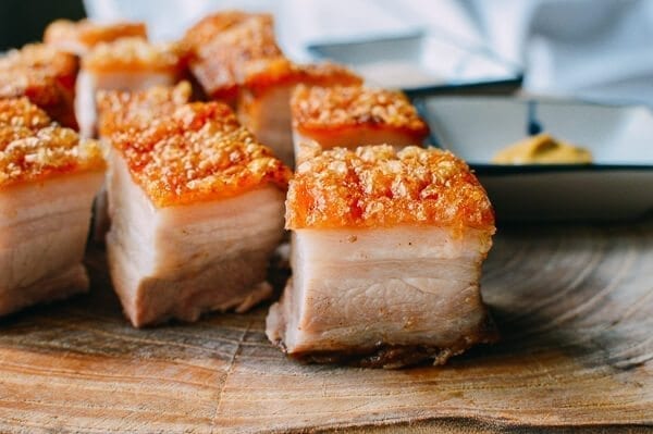 cantonese-roast-pork-belly-12.jpg