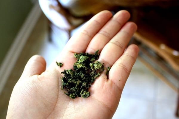 oolong-tea-leaves