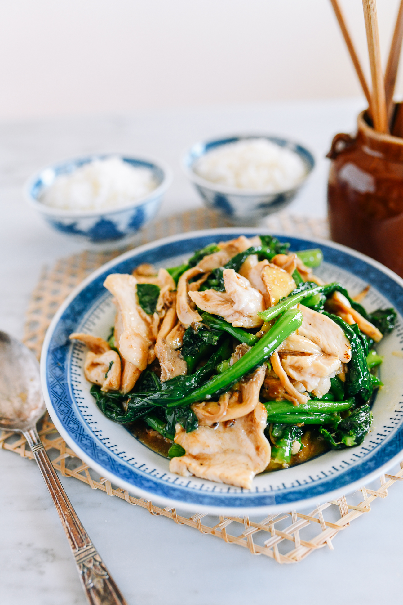 Chicken with Chinese Broccoli and Mushrooms