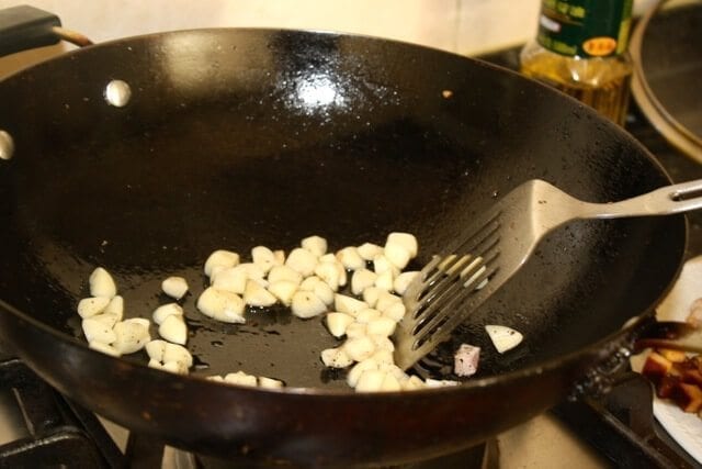 garlic wok - Chinese Spicy Eight Treasures Stir Fry, by thewoksoflife.com