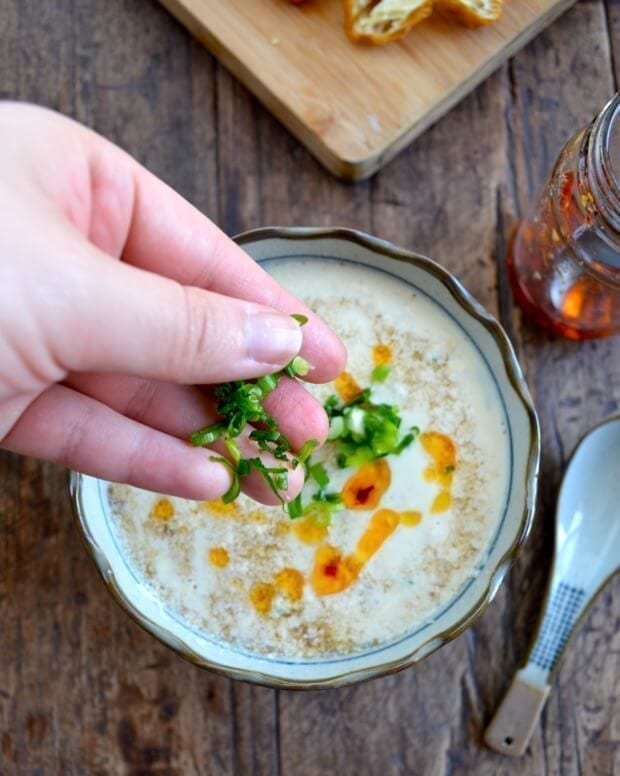 Savory Soy Milk Soup w/ Fried Dough (Dou Jiang)