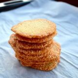 Homemade sweet sesame crackers