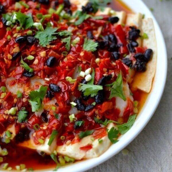 Hunan steamed fish with salted chili and black bean