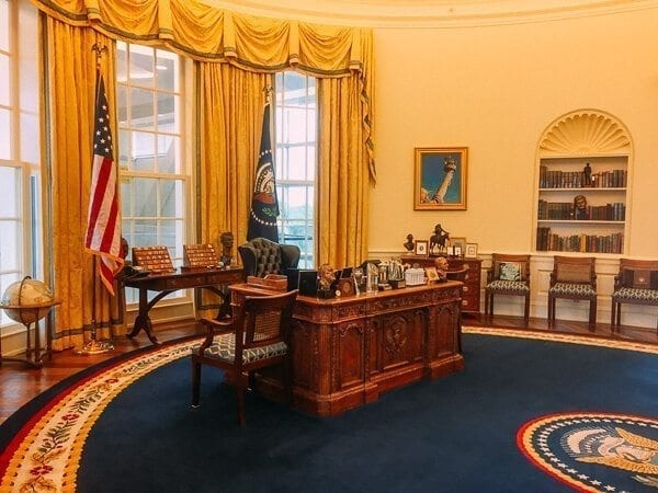 presidential library oval office