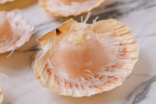 Steamed Scallops with Noodles, by thewoksoflife.com