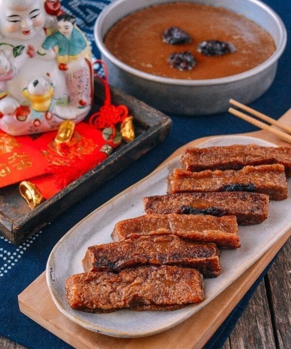 Chinese New Year Sweet Rice Cake (Nian Gao), by thewoksoflife.com