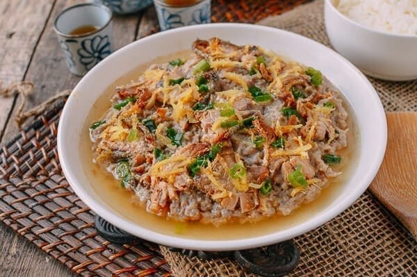 Steamed Pork Cake with Salted Fish, by thewoksoflife.com
