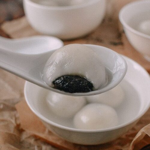Tang Yuan (Sweet Rice Balls with Black Sesame Filling) | The Woks ...