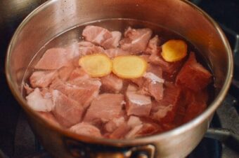 Xinjiang Lamb Rice - The Woks of Life