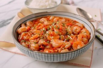 Szechuan Shrimp: Authentic Recipe! - The Woks of Life