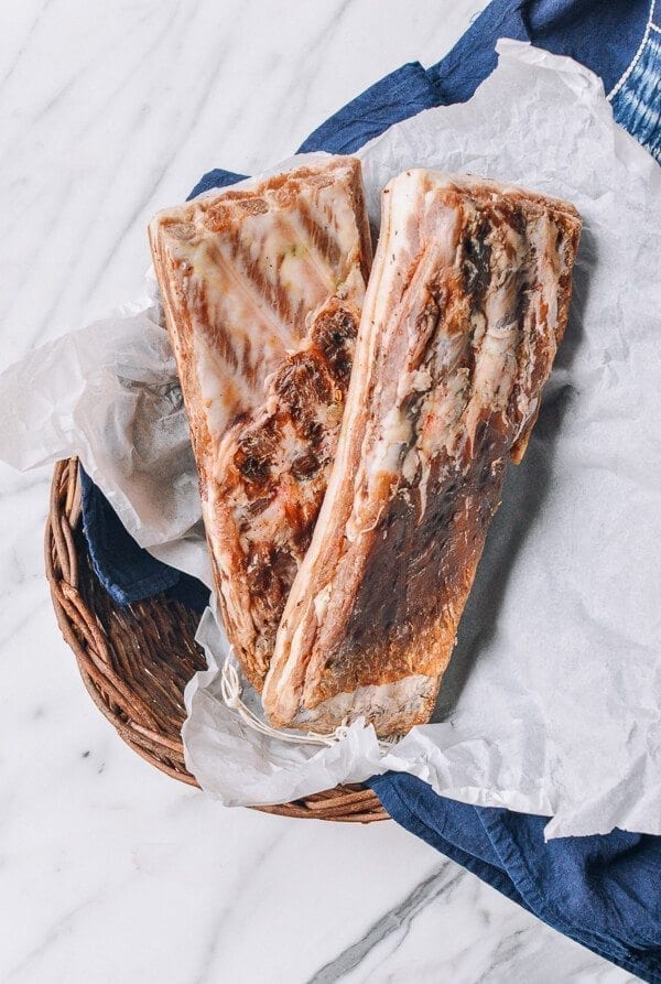Homemade Chinese Salted Pork (腌咸肉)