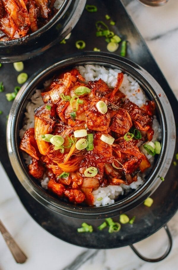 10 Minute Korean Crispy Pork Belly Kimchi Bowls The Woks Of Life