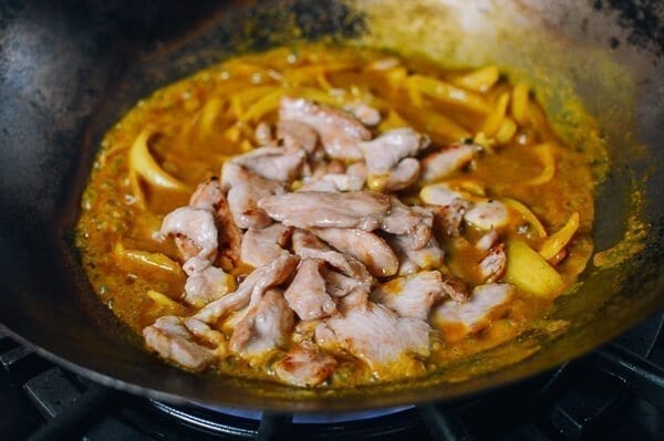 15-Minute Chicken Curry, Takeout-Style, by thewoksoflife.com
