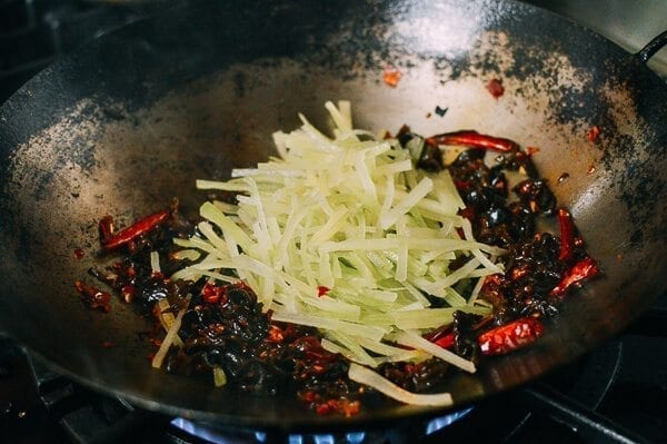 Pork with Garlic Sauce - Yu Xiang Rou Si, by thewoksoflife.com