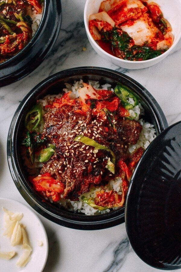 Korean beef bowls in dolsot