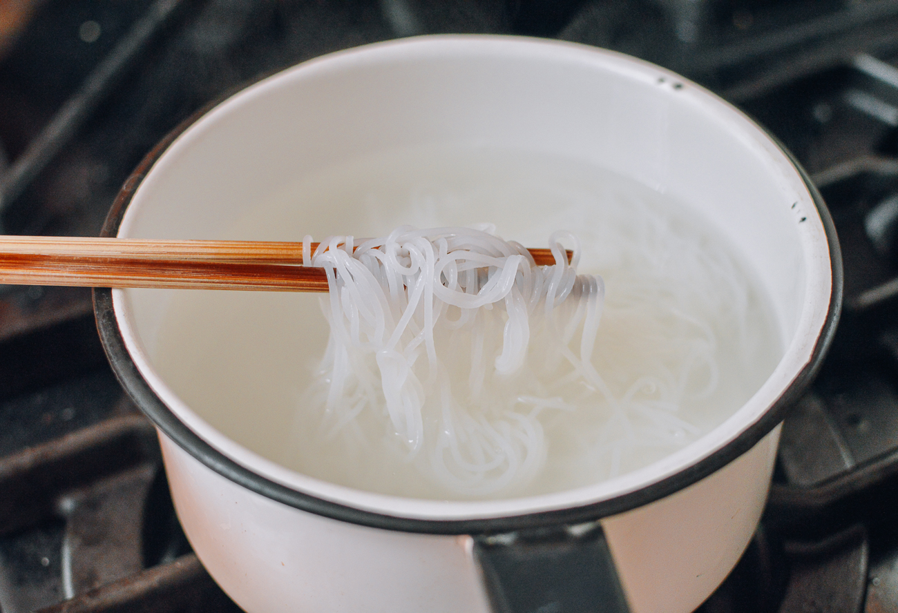 cooking rice noodles in boiling water