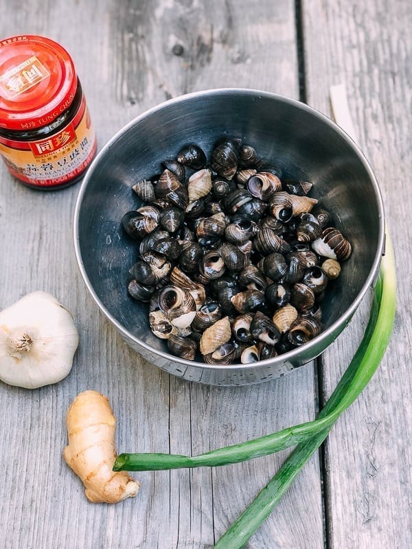 Cantonese-Style Periwinkle Snails in Black Bean Sauce, by thewoksoflife.com