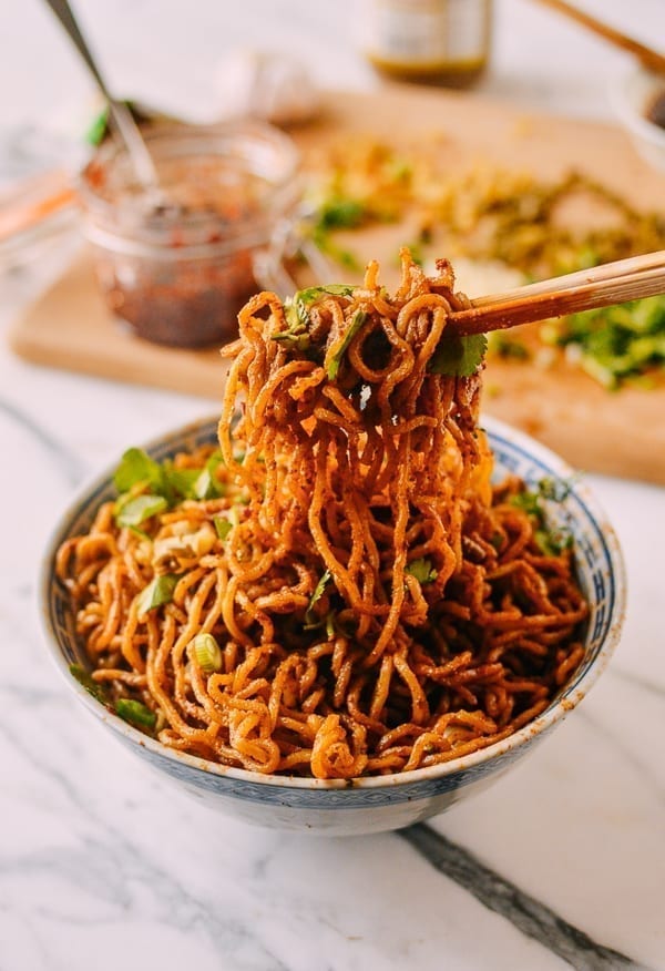 Espacioso Regreso Misericordioso Hot Dry Noodles (Re Gan Mian, 热干面) - The Woks of Life