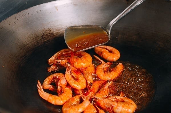 Frying shrimp a second time, thewoksoflife.com