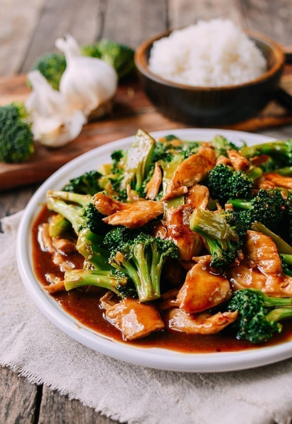 Chicken And Broccoli With Brown Sauce The Woks Of Life