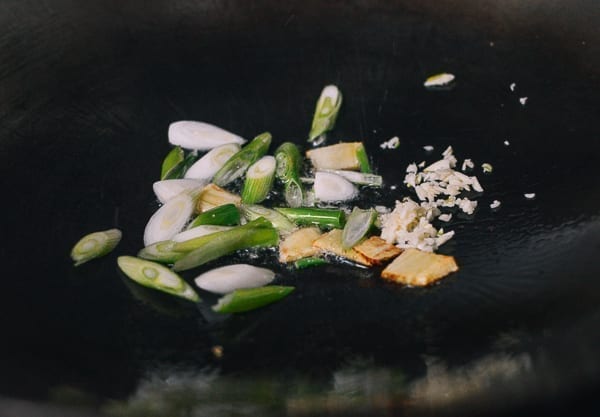 Ginger, garlic and scallions in wok, thewoksoflife.com