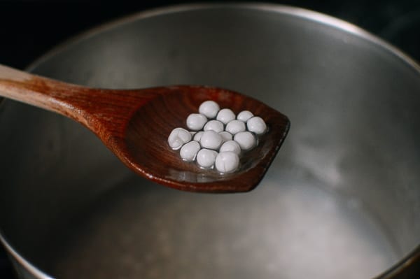 Boiling white tapioca pearls, thewoksoflife.com