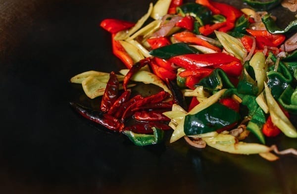 Toasting dried chili peppers, thewoksoflife.com