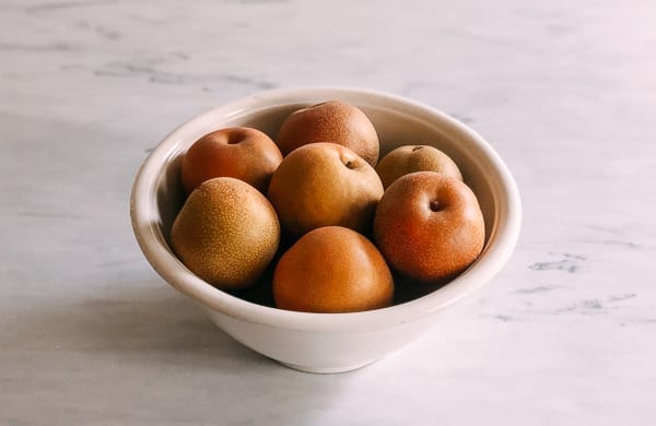 Bowl of Asian Pears, thewoksoflife.com