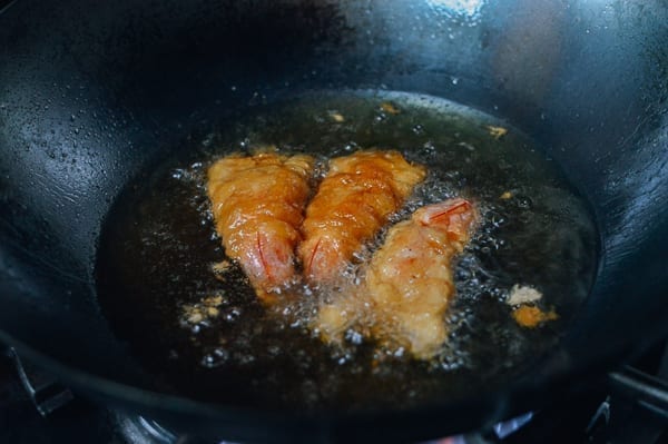 Frying fantail shrimp, thewoksoflife.com