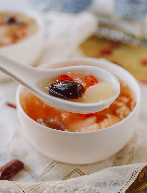 White Fungus Soup with Pears, Dates, and Goji Berries, thewoksoflife.com