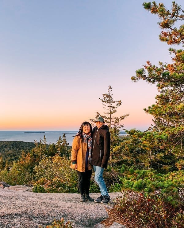 Kaitlin and Niki hiking in Maine, thewoksoflife.com