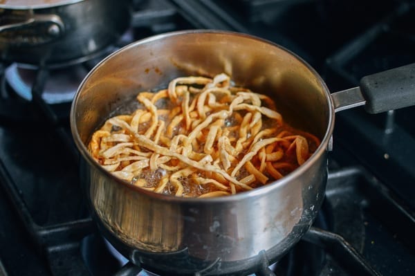 Frying Chinese egg noodles, thewoksoflife.com