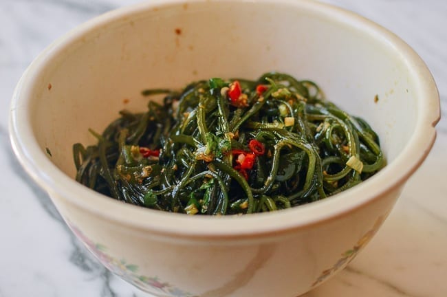Tossed Chinese seaweed Salad, thewoksoflife.com