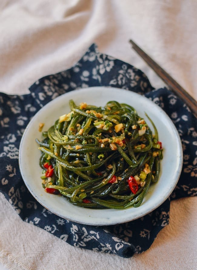Chinese Seaweed Salad, thewoksoflife.com