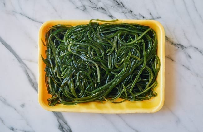 Chinese kelp (hai dai) cut into noodles, thewoksoflife.com