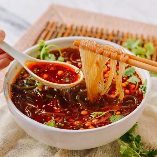 Suan La Fen (Chongching Hot and Sour Noodle Soup), thewoksoflife.com