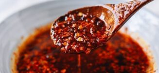 How to make chili oil, thewoksoflife.com