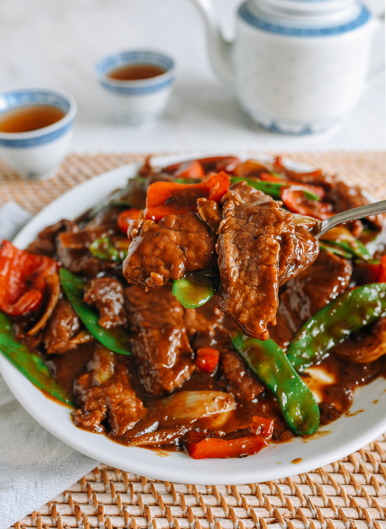 Serving beef with black bean sauce