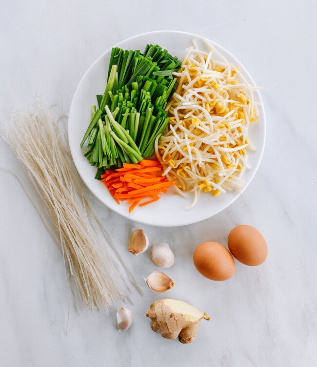 Chao He Cai - 炒合菜 (Harmony Stir-fry) - The Woks of Life