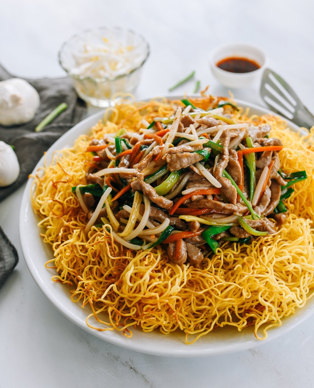 Chinese pork pan-fried noodles