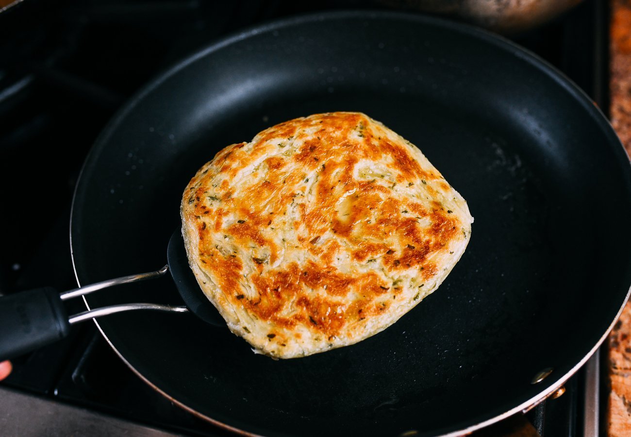 cooking scallion pancake