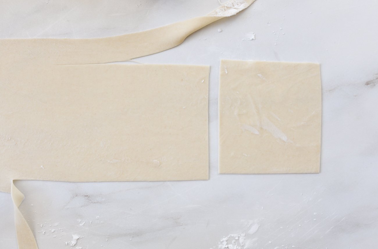 cutting dough into squares with straight edges