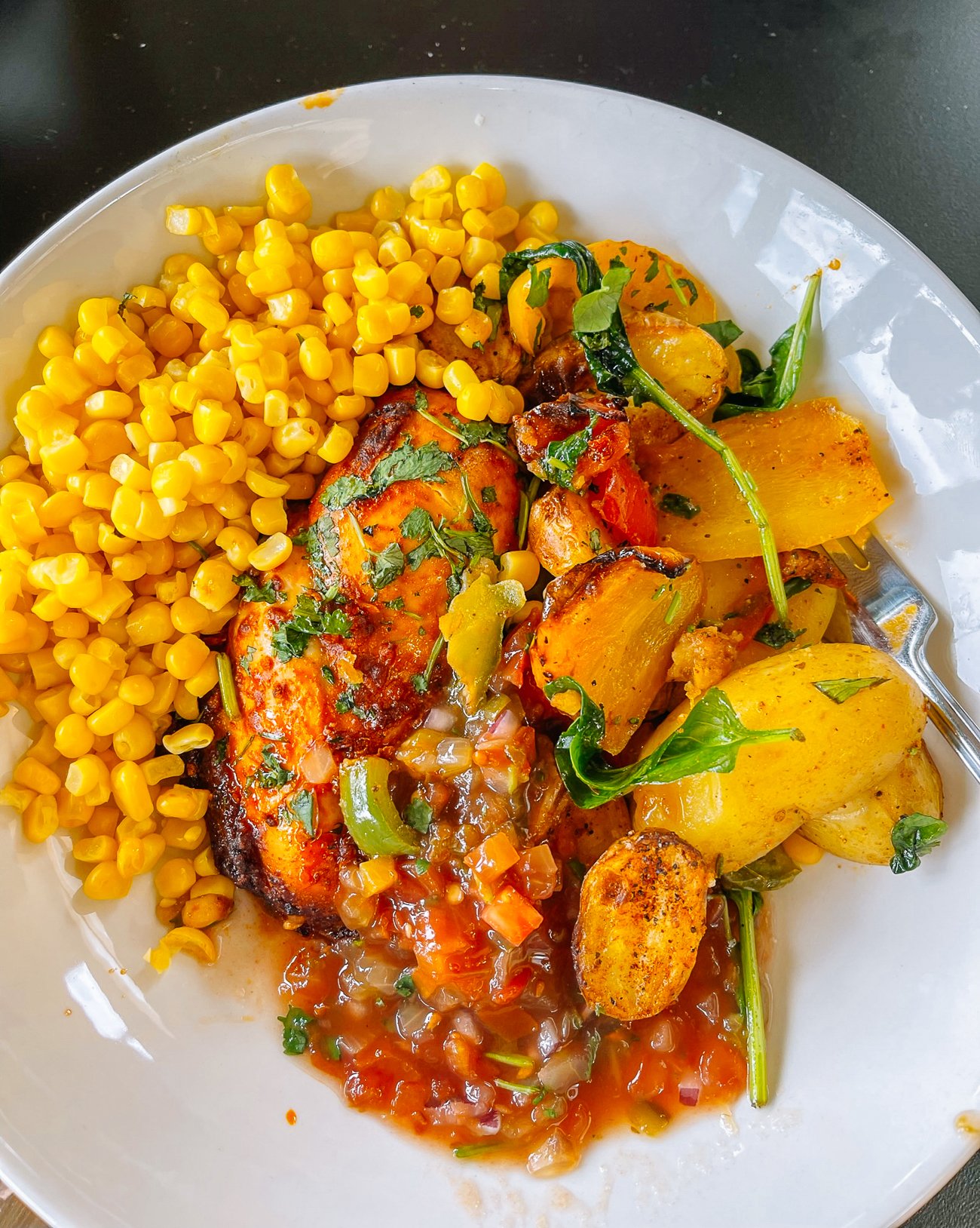 Chicken with salsa corn and potatoes at Saïd Business School