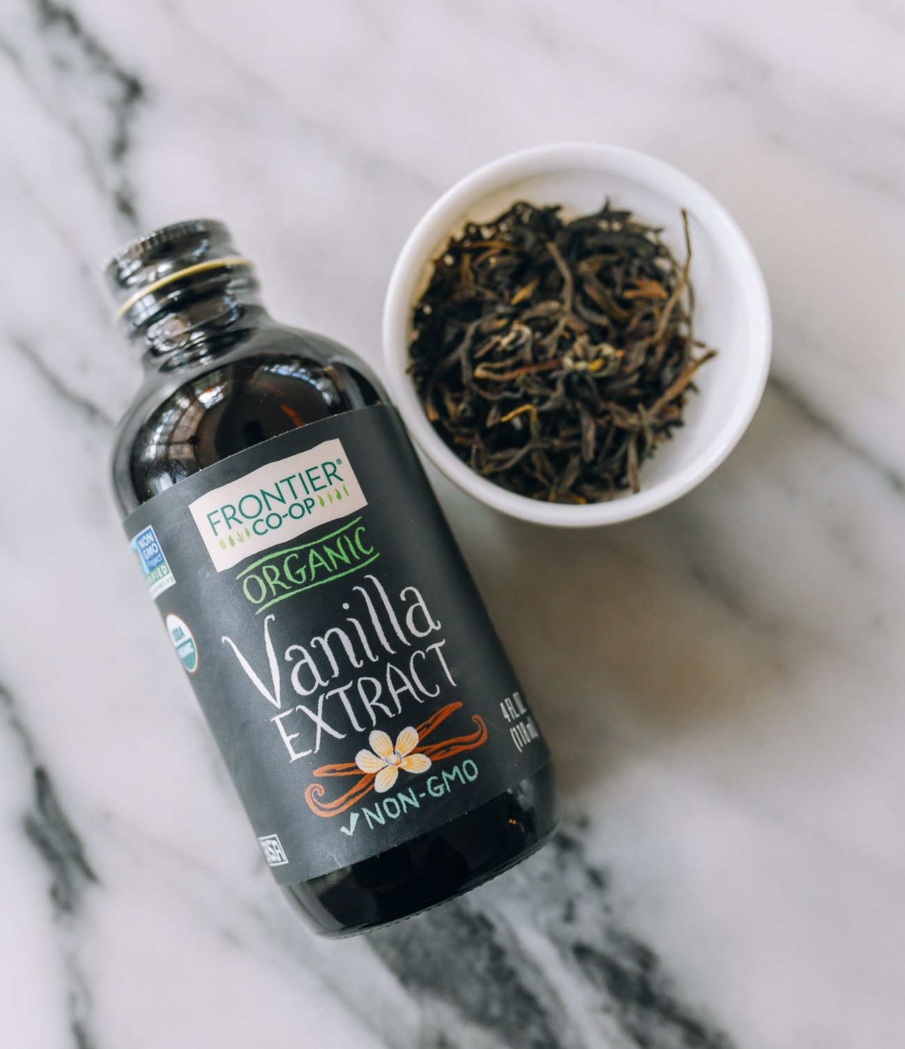 vanilla extract and jasmine tea