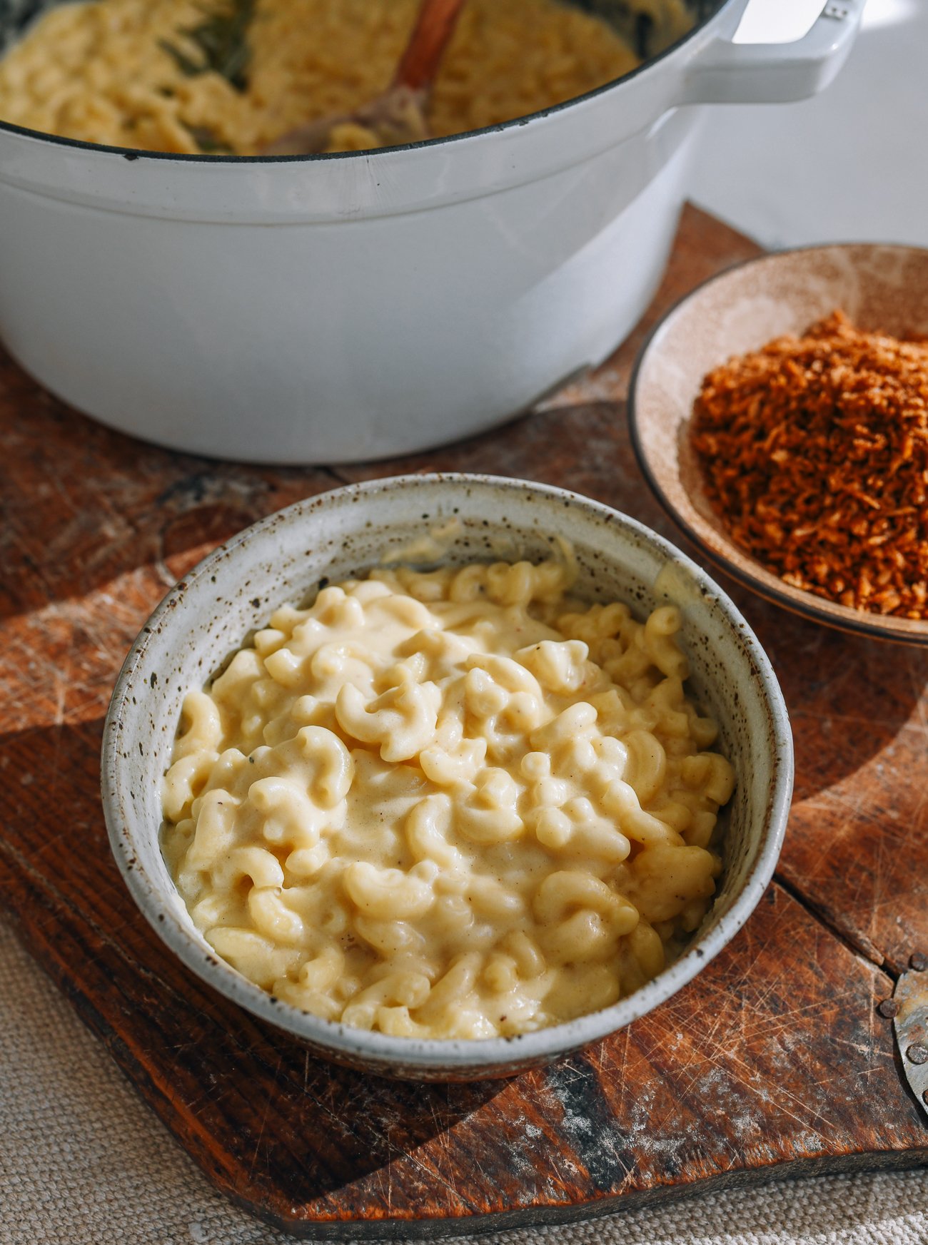 Macaroni and cheese in bowl