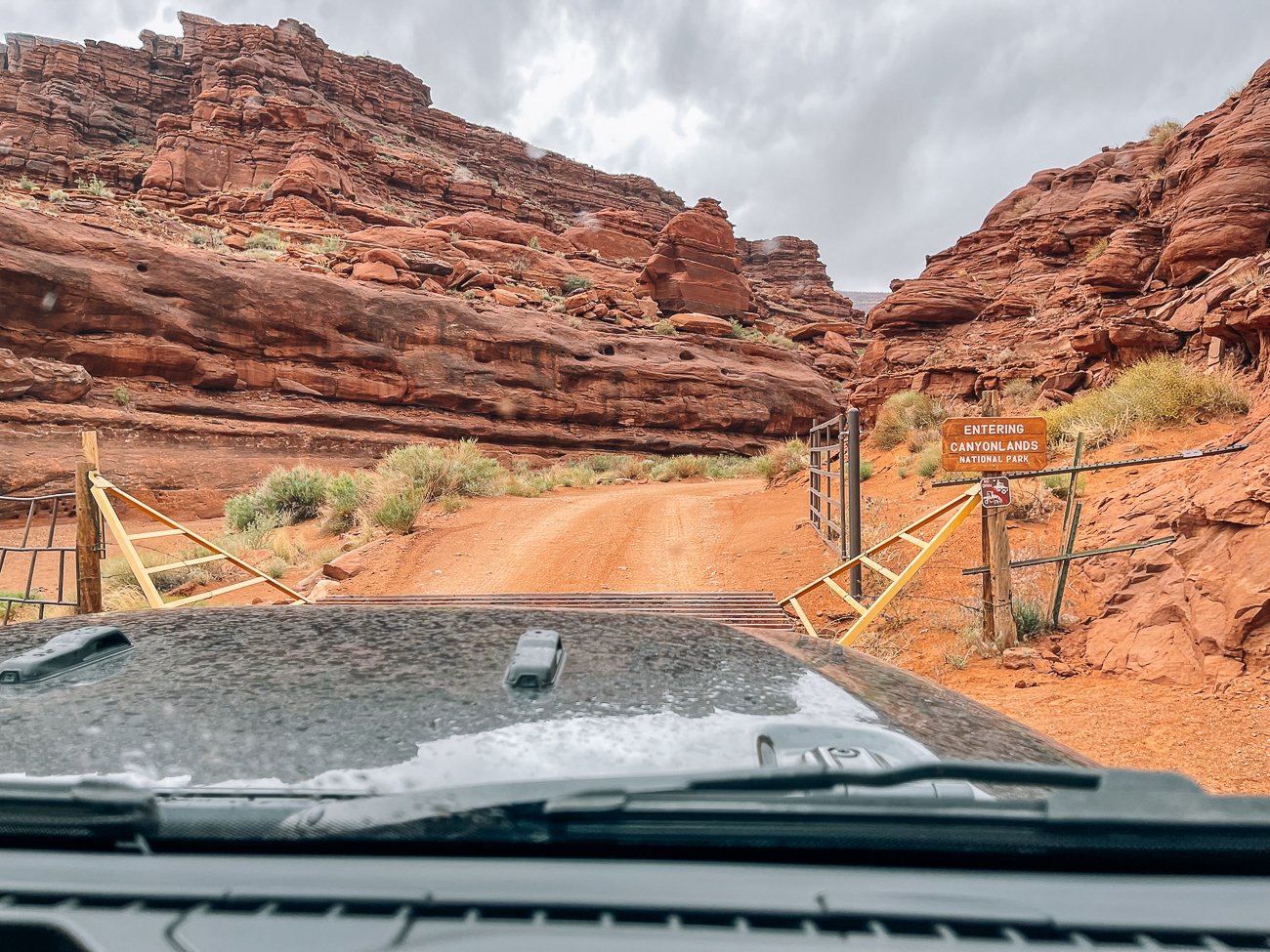 driving onto Shafer Trail