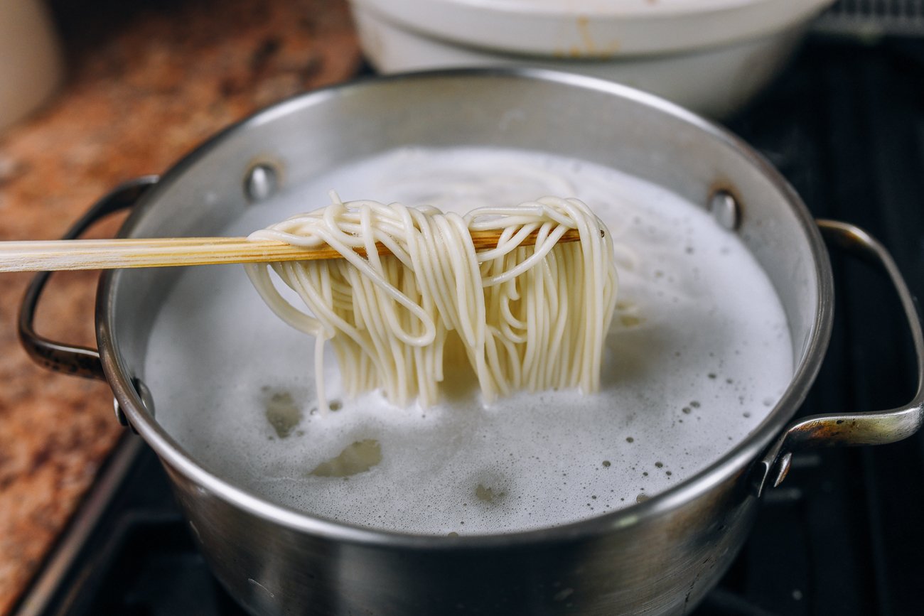 boiling noodles in pot