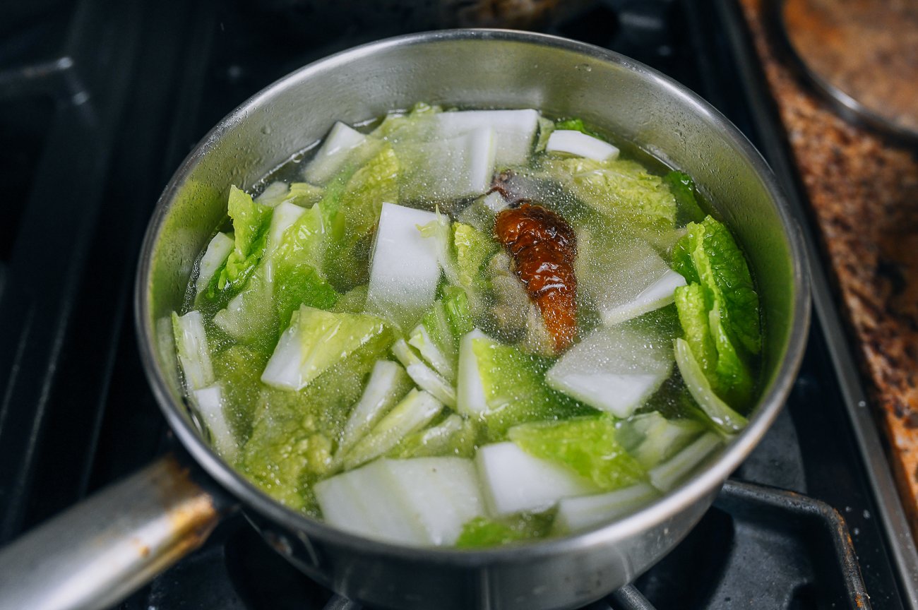 duck soup with napa cabbage