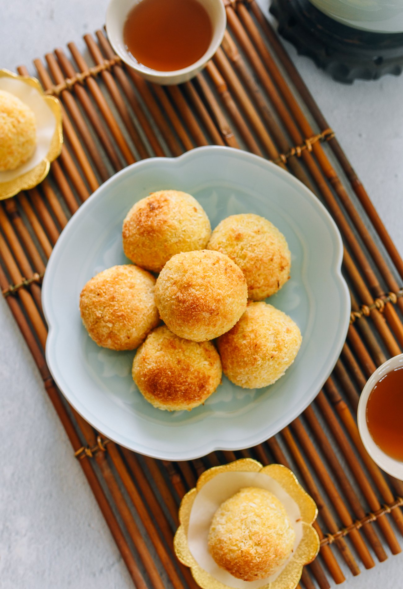 air-fryer crispy tang yuan with coconut coating