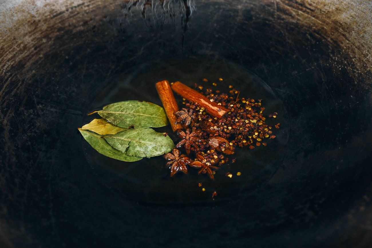 infusing oil with Chinese spices